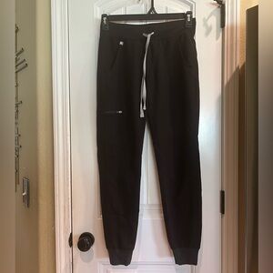 Figs Black Jogger Scrub Pants